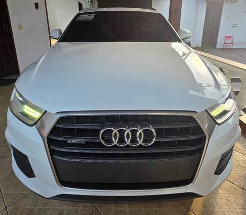 AUDI Q3 2.0 TFSI AMBITION QUATTRO 4P GASOLINA S TRONIC